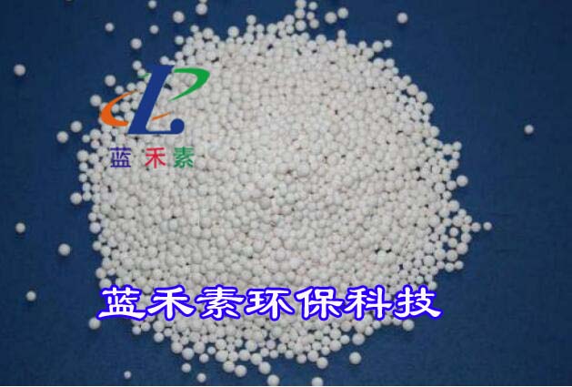 車用級(jí)尿素顆粒